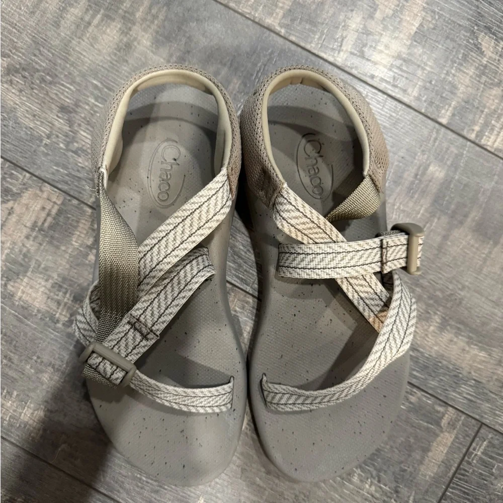 Chaco Women’s CushZ Extra Cushioned Sandal - Picture 2 of 6